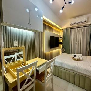City Nest Makati with Rooftop pool and Free Netflix