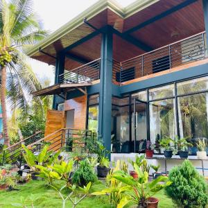 CASA AGUELO Chocolate Hills