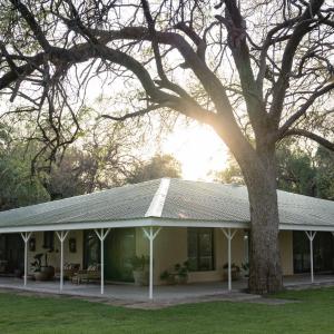 Kolokolo Safari Home - Mashatu Game Reserve