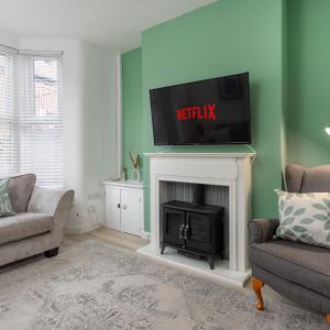 St Davids House - Air Host & Stay - 4 Bedrooms - Contractor Friendly