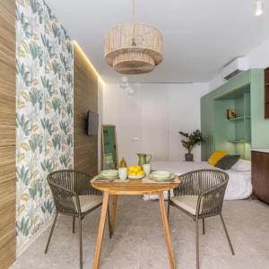Green suite by Concept Flats