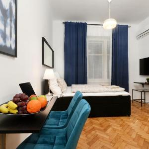 Boutique Central Apartments R611