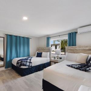 Palm Cove Motel