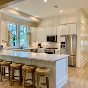Mia's Beach House Watercolor 3 BR - 3.5 BA