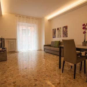 Italianflat - Via Steeb apartment, 5 min walk from Arena