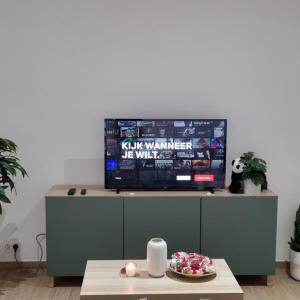 Worker's Lodge - 2 Bedrooms & Court yard - Antwerp Smooth Stays