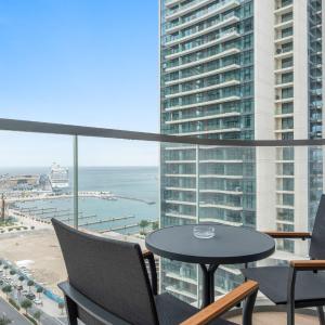 Silkhaus Vacation Homes Sunset & Sea View in a Tower Private Beach