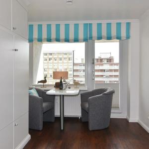 Metropol, Whg 36, Landseite