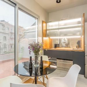 My Space Barelona - Renovated Attic Apartment with Two Terrace