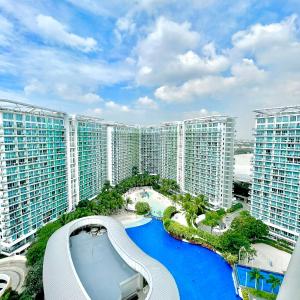 Azure Urban Resort Residences, Condo, Manila Airport, Wave-Pool, Tropical Vibe