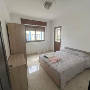 appartement M'diq 3chambres et salon