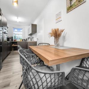 Komplettes Monteur Haus