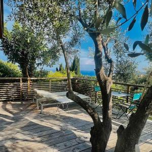 Vue Mer Cabane chic dans l'Olivier, Piscine
