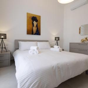 Valletta Collection - Mediterranean views