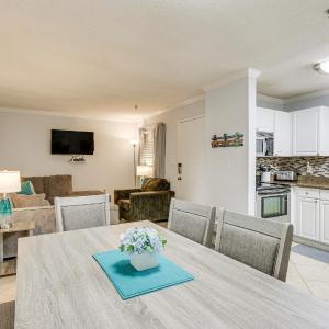 Walk to Beach Hilton Head Resort Condo with Pools!