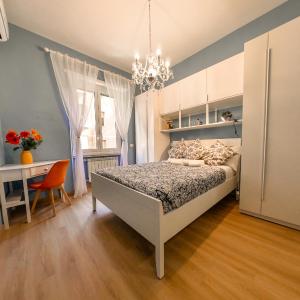 Chic Modern 2-Bedroom near Metro