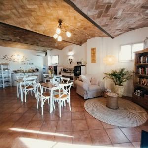 La Corte Country Rooms