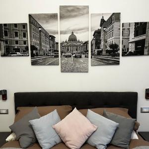 Love4Rome Guest House