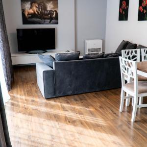 Signature apartment 5