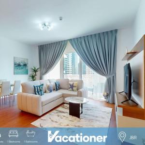 Vacationer Holiday Homes I Spacious 1 Bedroom I Private Beach Access