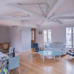Amazing flat 3 bedrooms Notre Dame