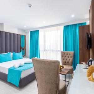 WP White Palace Hotel