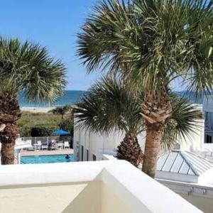 Multi-Level Penthouse Deluxe - Sleeps 7 112