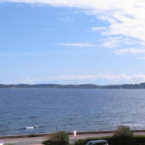 Appartement climatisé 2 pièces avec vue mer, centre-ville Sainte-Maxime, animaux acceptés - FR-1-780-26