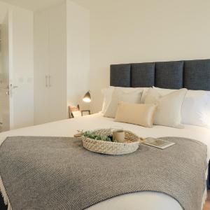 Luxury 2 bed Apartment Cherrywood Dublin 18