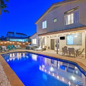 Stunning 4BR Getaway w Pool, Hot Tub, & Firepit