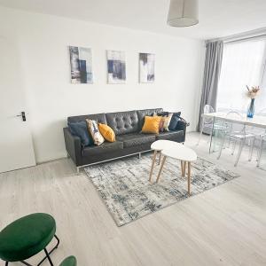 3 Bedroom Flat Haggerston, Hackney, London