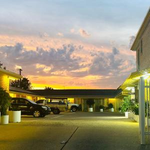 Angel's Rest Motel