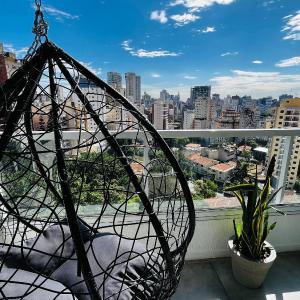 Bela Vista | Acomoda 4 | Ar + Garagem + Piscina