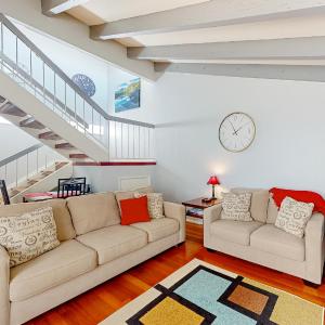 Happy Hours Townhome