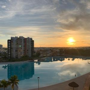 Come to Paradise an be our Guest in Dream Cancun!!