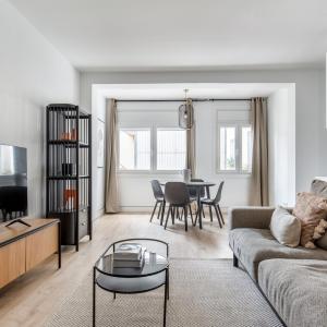Antiga Esquerra de lEixample 3br apartment BCN-97