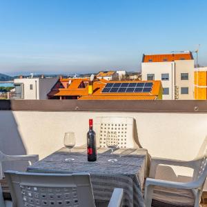 5 Bedroom Amazing Home In Medulin