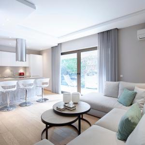 Athenian Riviera Exclusive flat , Athens Greece