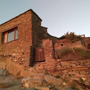 XOXLAKAS STONE HOUSE - ΧΟΧΛΑΚΑΣ ΠΕΤΡΙΝΟ ΣΠΙΤΙ
