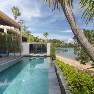 Clay Beach Samui - Beachfront Villas