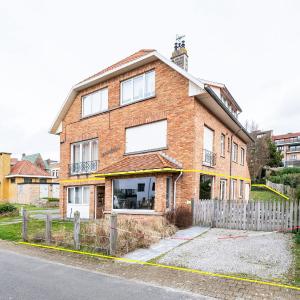 Apartment in Sint-Idesbald near the Beach
