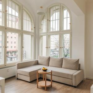 Frankfurter Allee Apartments by Sabine