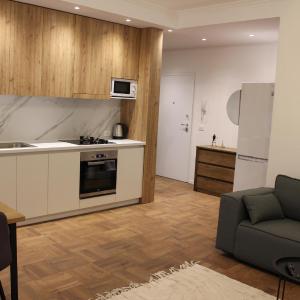 Simplicity Center Apartment