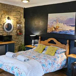 Amble Harbour retreats