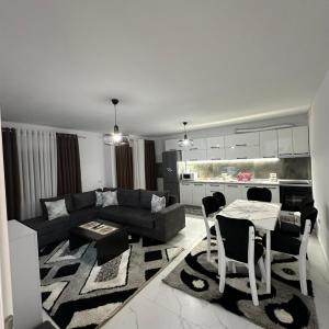 Elezi Apartment City Centre
