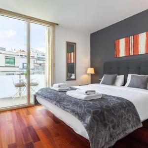 The Collection Barcelona - 3bedroom Duplex with balcony in plaza Cataluña