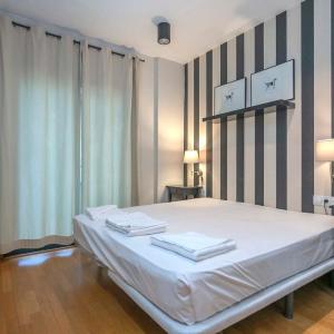 The Collection Barcelona - Plaza España 2 bedroom with balcony