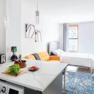 1597-11 Studio - Upper East Side Apt W&D