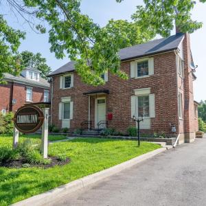 Cardinal Inn Bed and Breakfast