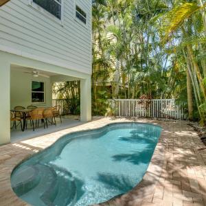 By the Beach with Heated Pool!